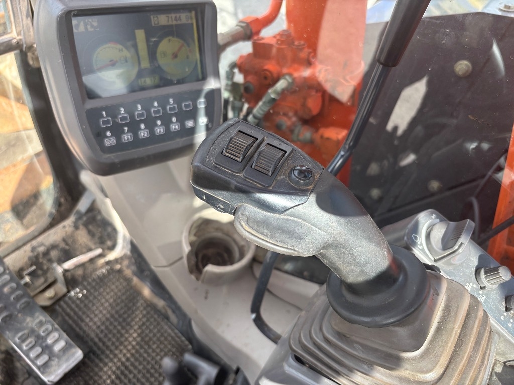Hitachi ZX 85 US / Rotador, 2 Baldes, 2 Rodillos, Etc! kuva 18