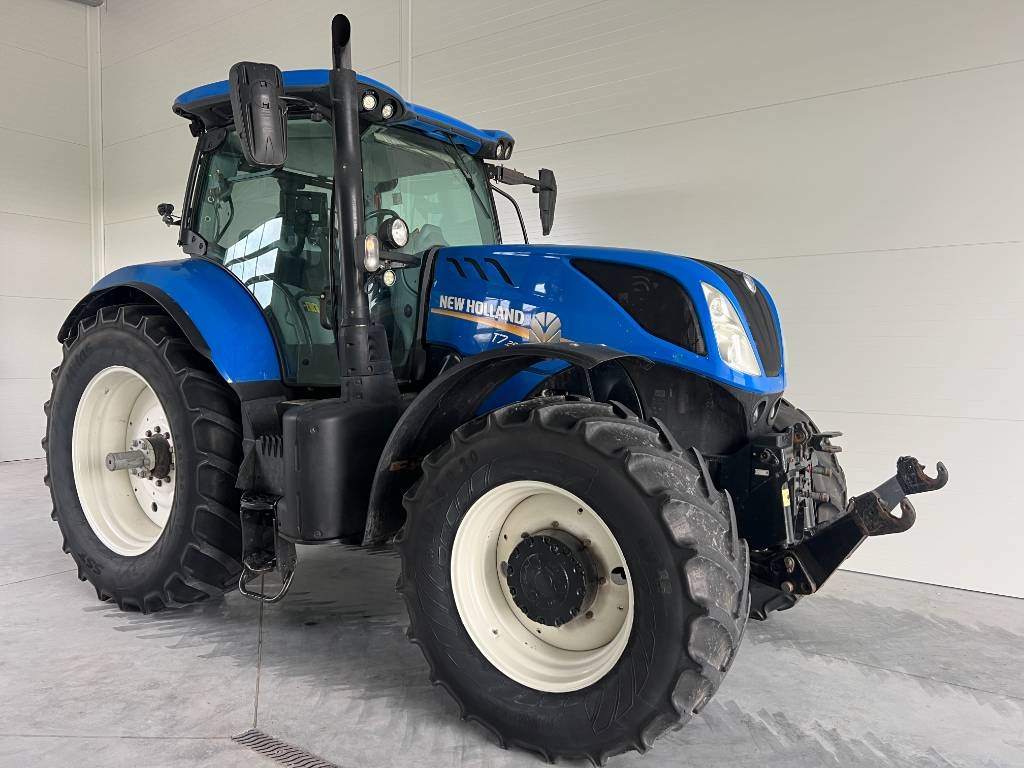 New Holland T7.260