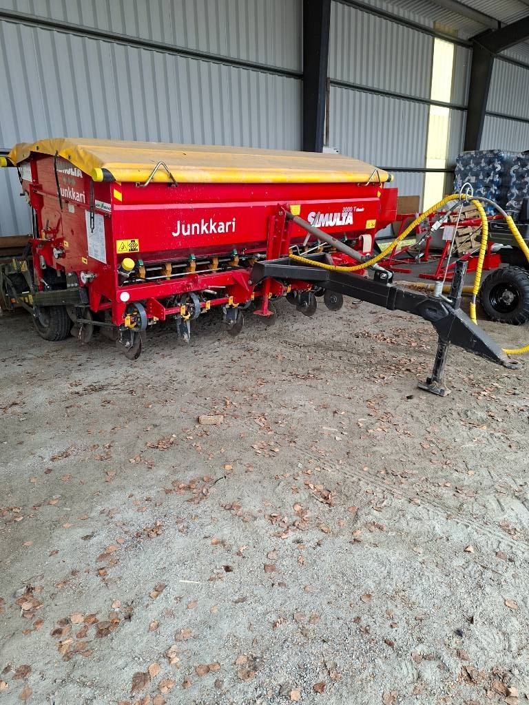Junkkari Simulta 3000 T