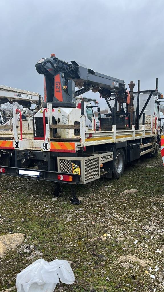 Renault RISA TARRIERE FOREUSE G2T