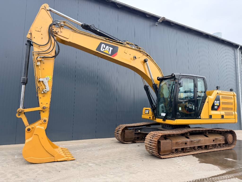 Pelle sur chenilles Caterpillar 323 07A — occasion 2018, 5 489 h