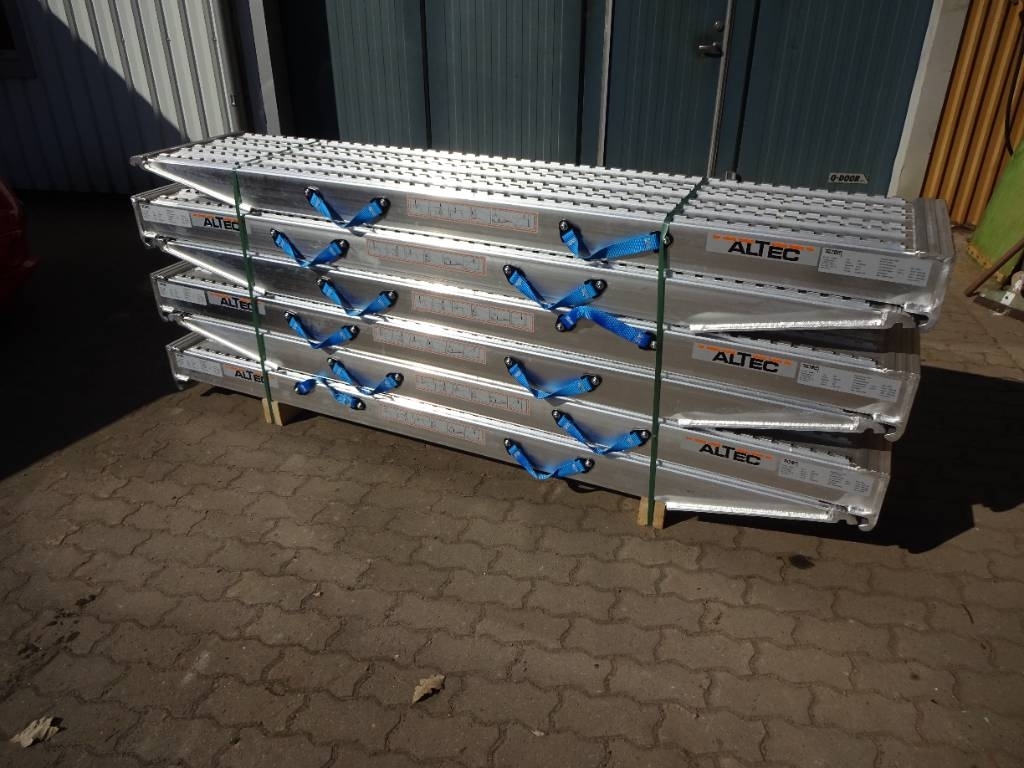 Aluramper Fabriksnya Altec Typ:VFR