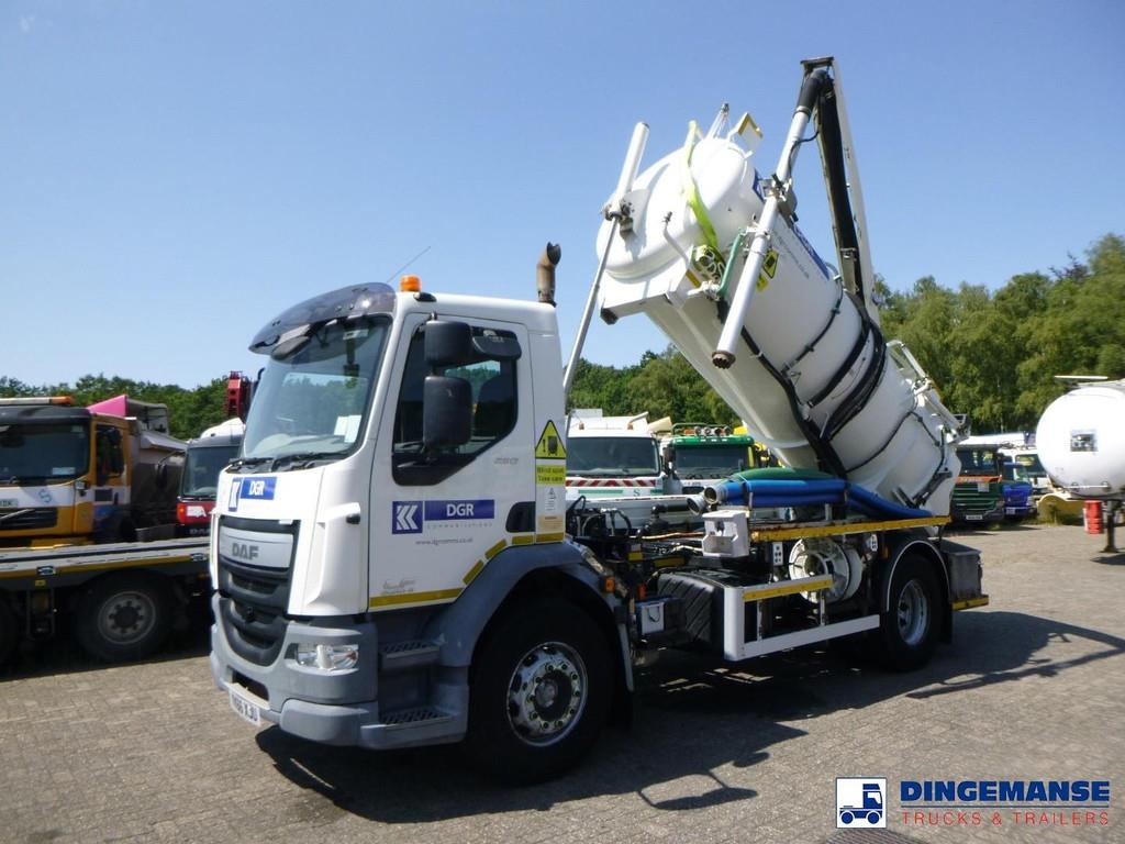 DAF LF 250 4x2 Whale vacuum tank 8 m3