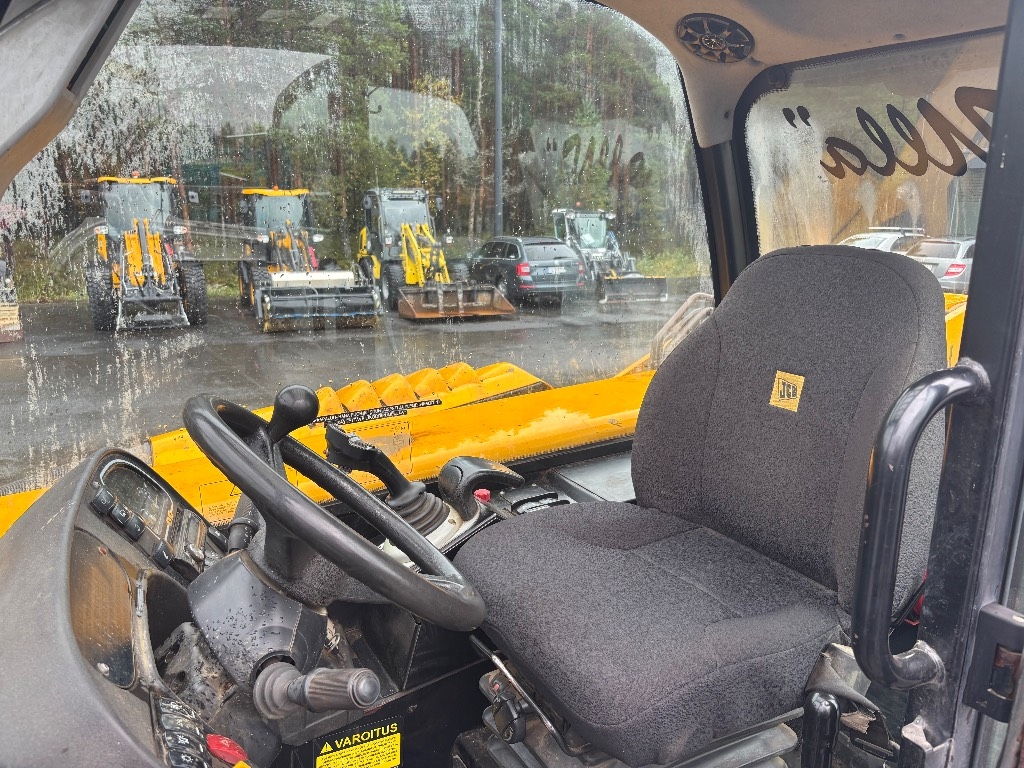 JCB 550-80 / Kauha, Hyd-piikit, Rasvari kuva 5