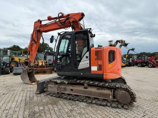 Hitachi ZX 135 US