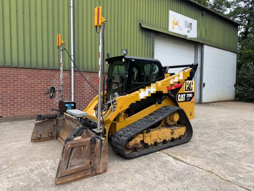 Chargeuse compacte Caterpillar 299D2XHP Lader MIT PB2200 Planiereinrichtung/Laser — occasion 2016, 3 800 h