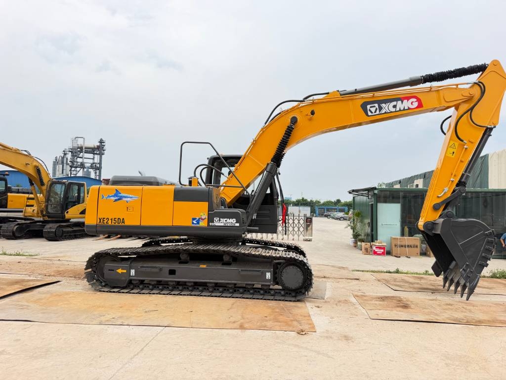 XCMG XE215DA