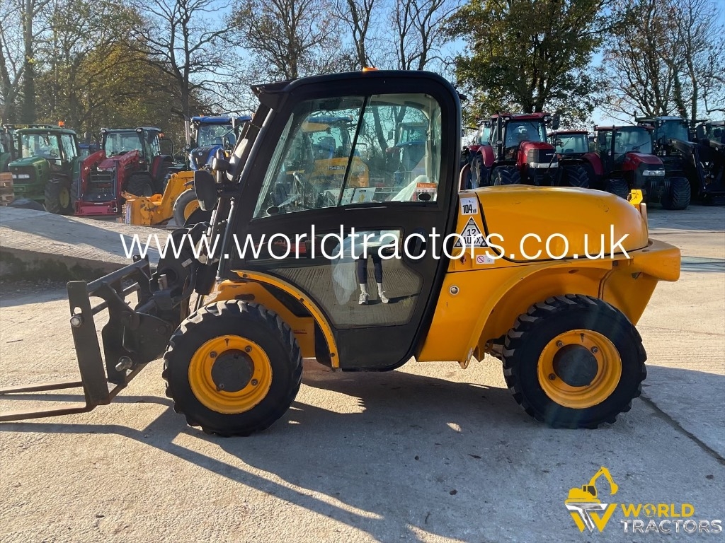 JCB 520-40