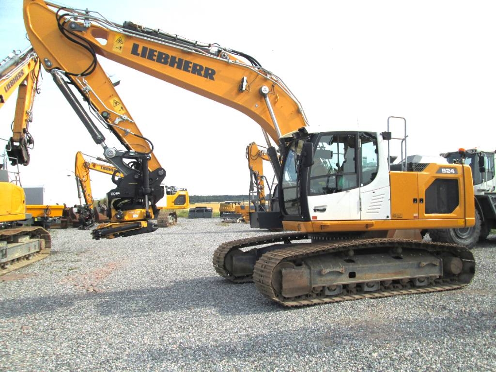 Liebherr R924 G8