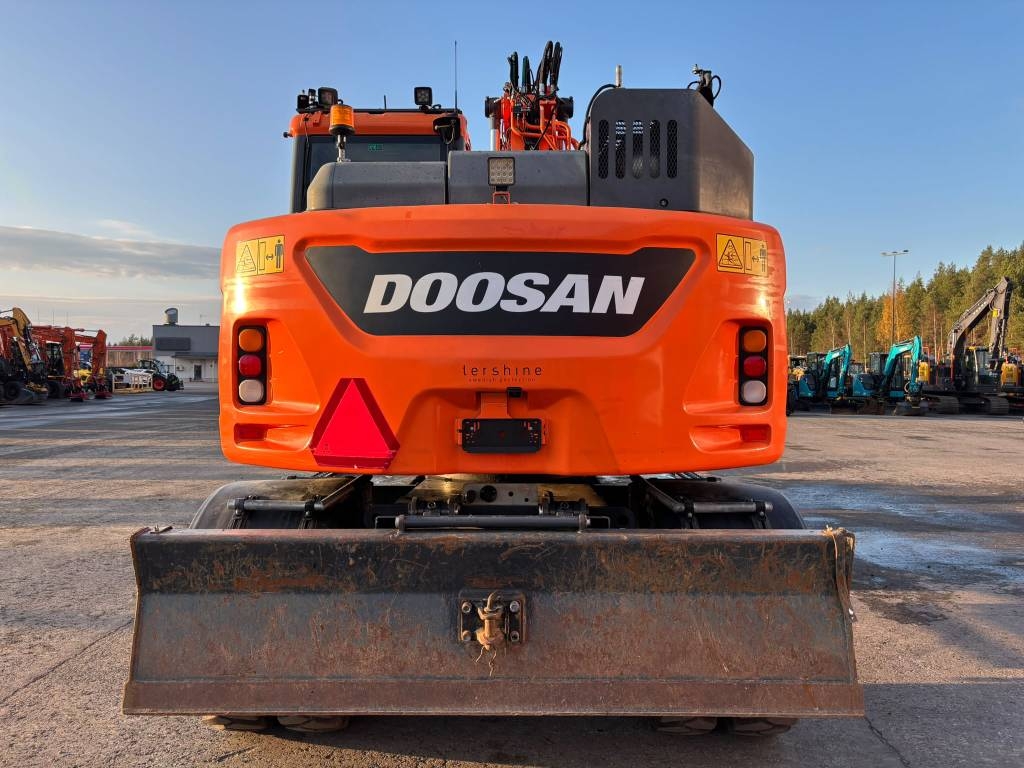 Doosan DX 165 W-5 / 3D, Engcon, Grease, 6 příslušenství kuva 12