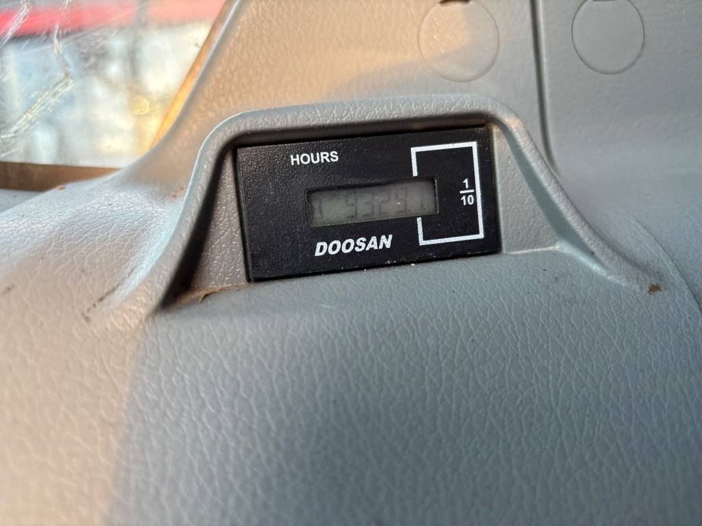 Doosan DX 165 W-5 / 3D, Engcon, Grease, 6 příslušenství kuva 23