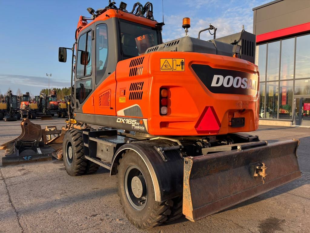 Doosan DX 165 W-5 / 3D, Engcon, Grease, 6 příslušenství kuva 13
