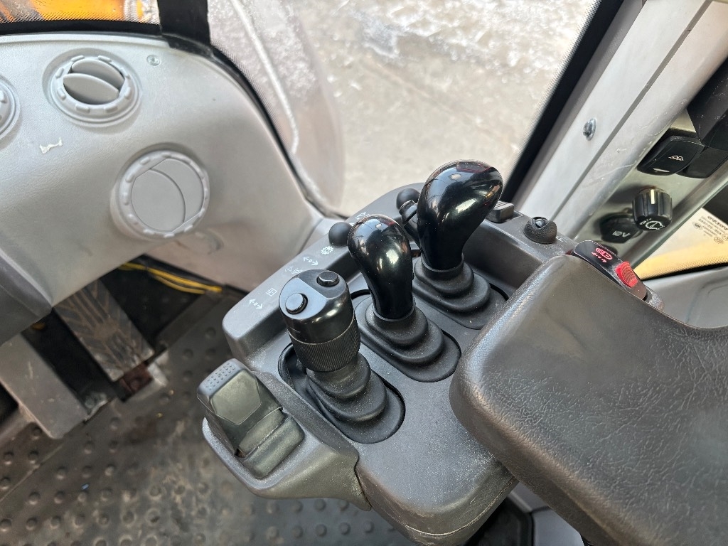 Volvo L 120 H Long Boom / Kauha, CDC, Vaaka, Lock Up kuva 14
