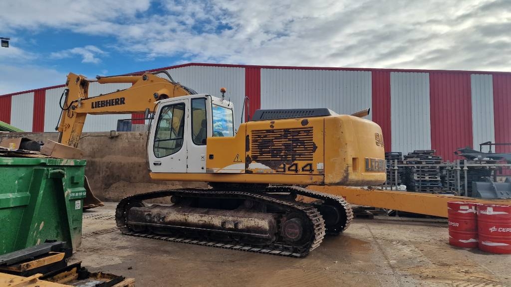Liebherr 944