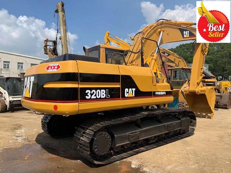 Pelle sur chenilles Caterpillar 320 B — occasion 2017, 3 210 h