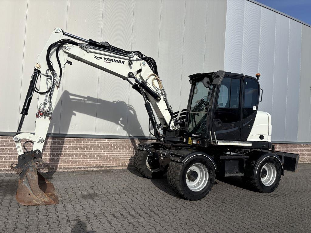 Pelle sur pneus Yanmar B95W — occasion 2019