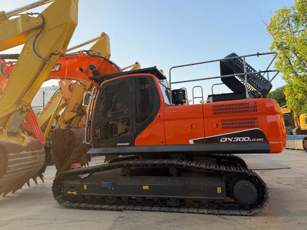 Doosan DX 300 Shanghai largest supplier