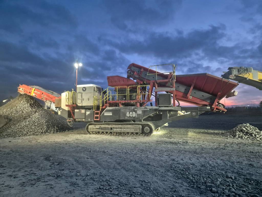 Sandvik US 440 i