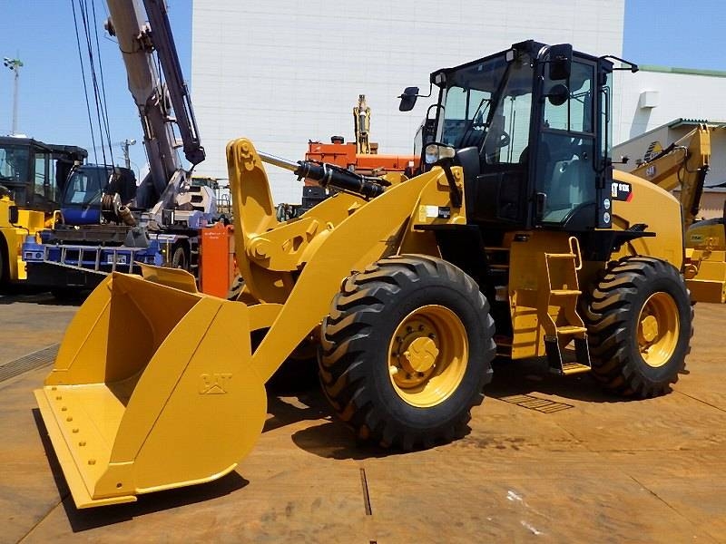 Chargeuse sur pneus Caterpillar 910K — occasion 2017, 146 h