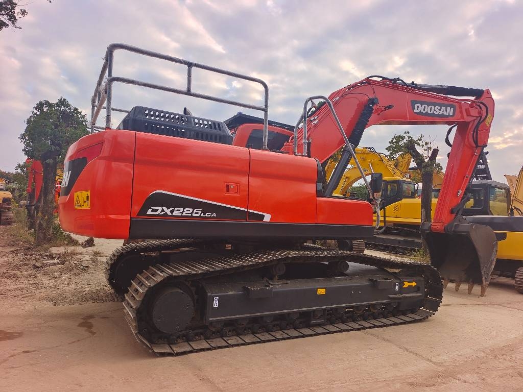 Doosan DX225-9C made in Korea
