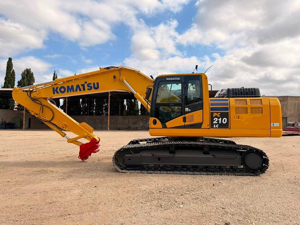 Komatsu PC 210 LC-11