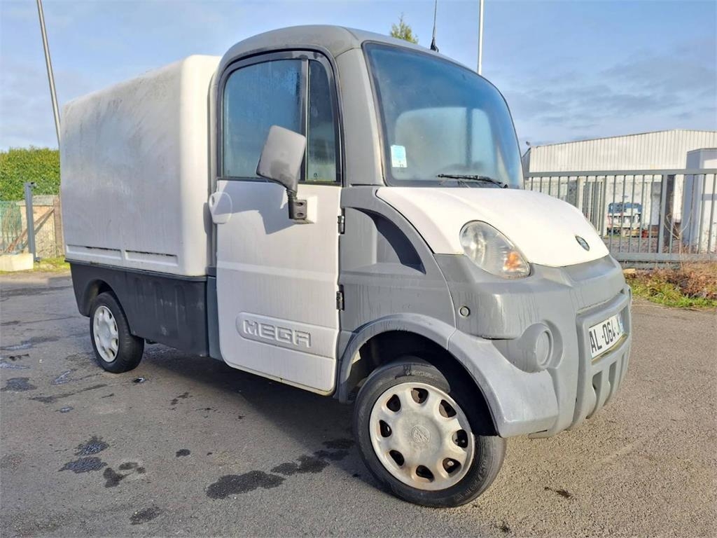 Mega MULTITRUCK