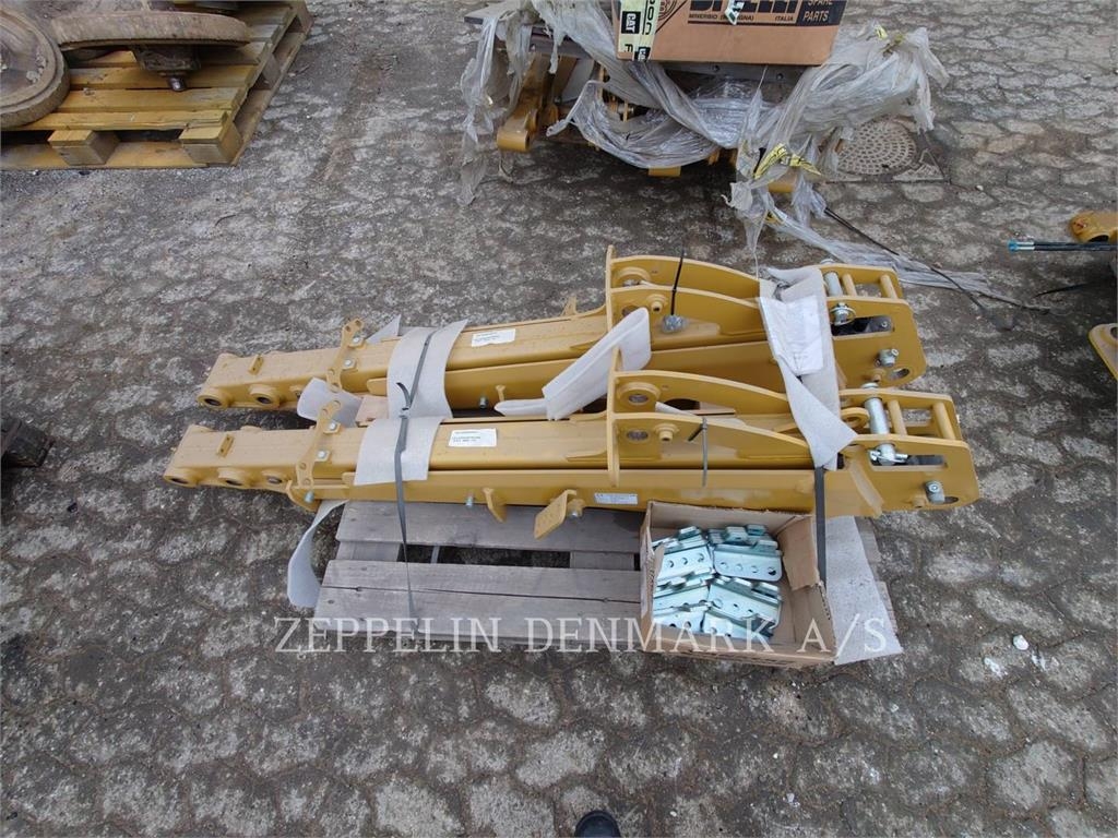 302.7 EXTENDABLE STICK NEW