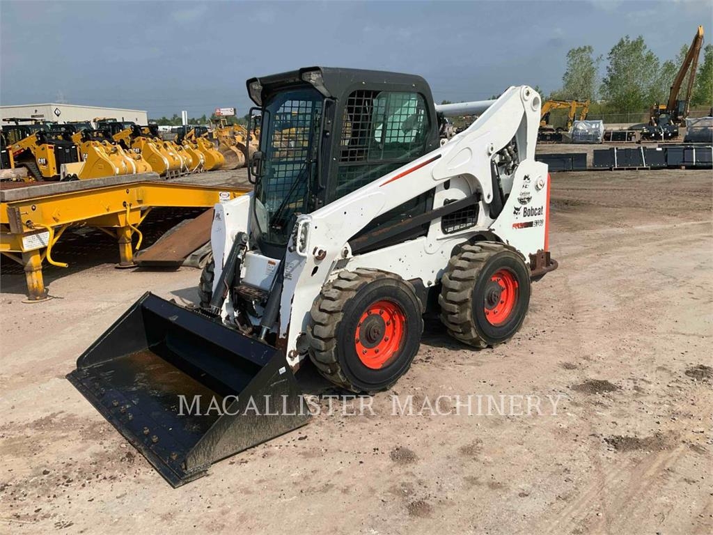 Chargeuse compacte Bobcat S740 — occasion 2015, 2 191 h
