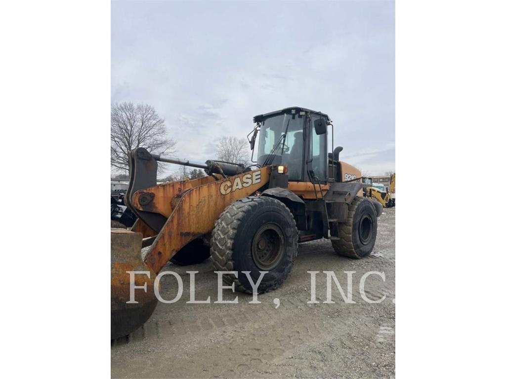 CASE 921G