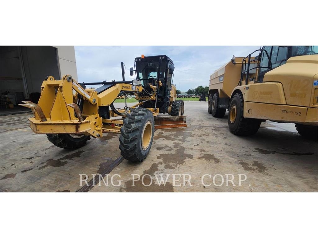 Niveleuse Caterpillar 120LVR — occasion 2021, 5 341 h