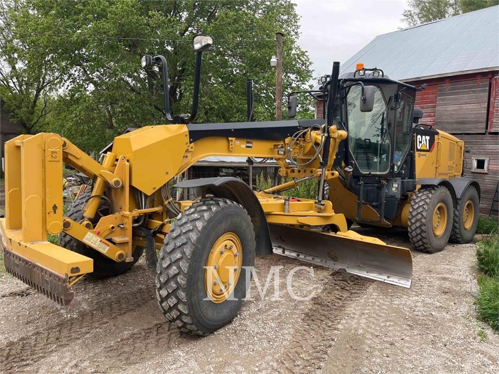 CAT 12M3AWD