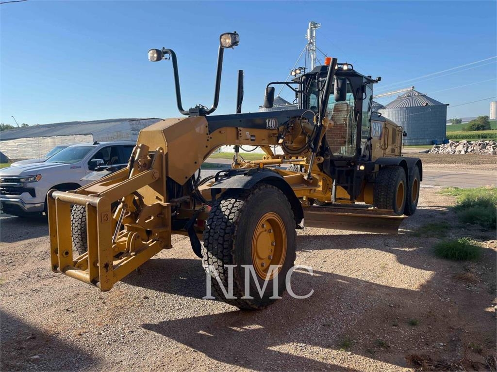 Niveleuse Caterpillar 140-15AWD — occasion 2024, 1 780 h