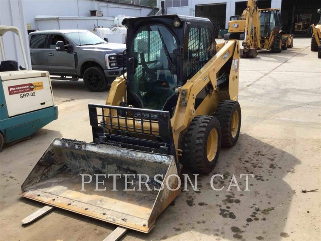Chargeuse compacte Caterpillar 226D3 — occasion 2024, 527 h