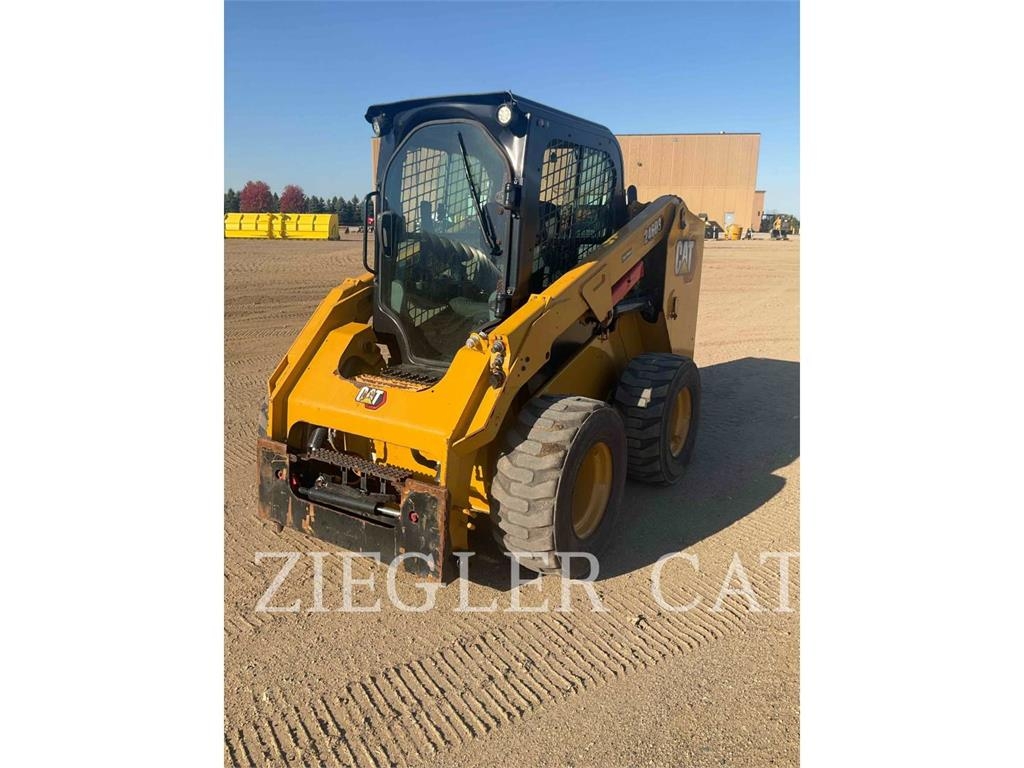 Chargeuse compacte Caterpillar 246D3 — occasion 2021, 538 h