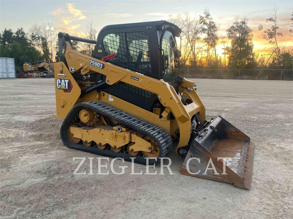 Chargeuse sur chenilles Caterpillar 259D3 — occasion 2023, 1 282 h