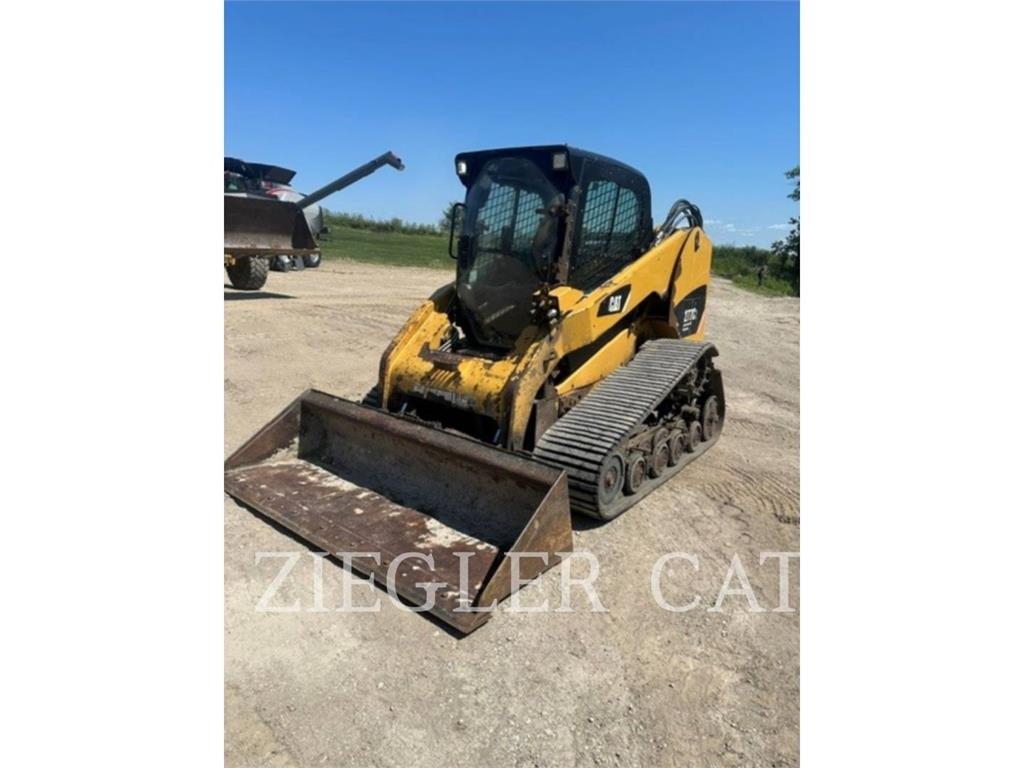 Chargeuse sur chenilles Caterpillar 277C2 — occasion 2013, 4 058 h