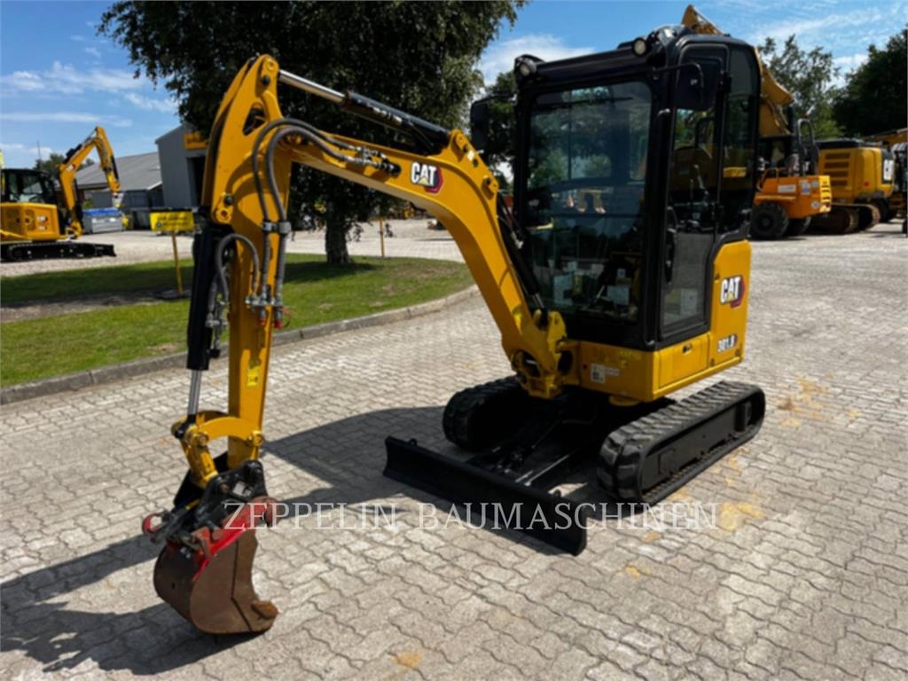 CAT 301.8-05A