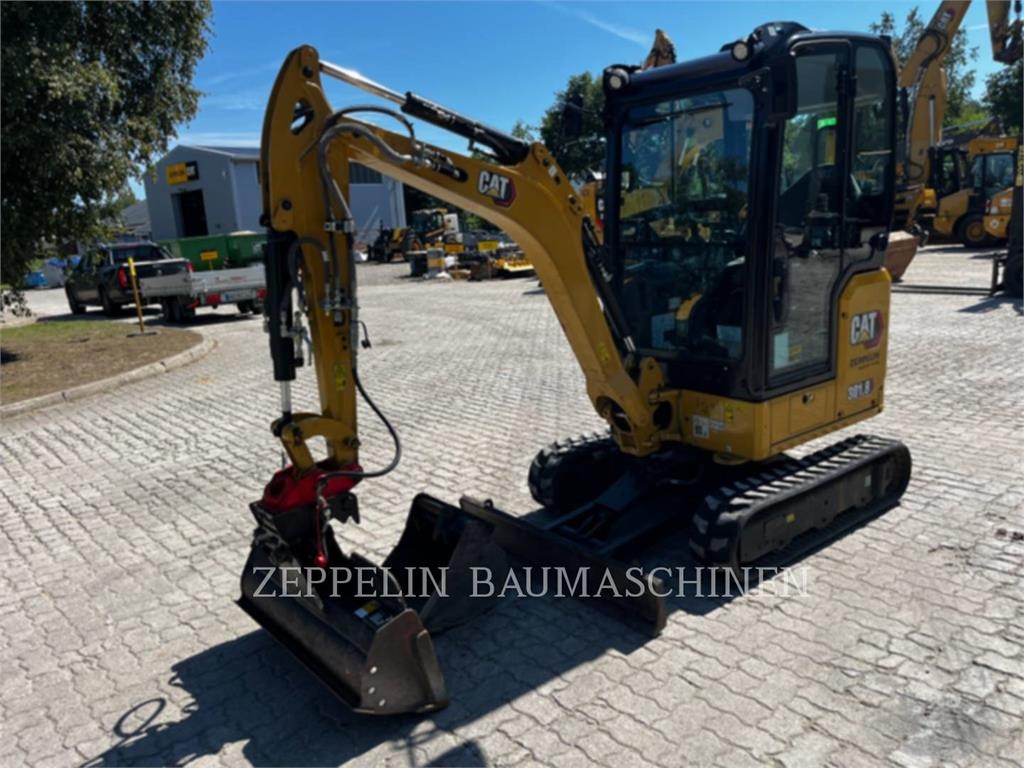 Pelle sur chenilles Caterpillar 301.8-05A — occasion 2022, 684 h