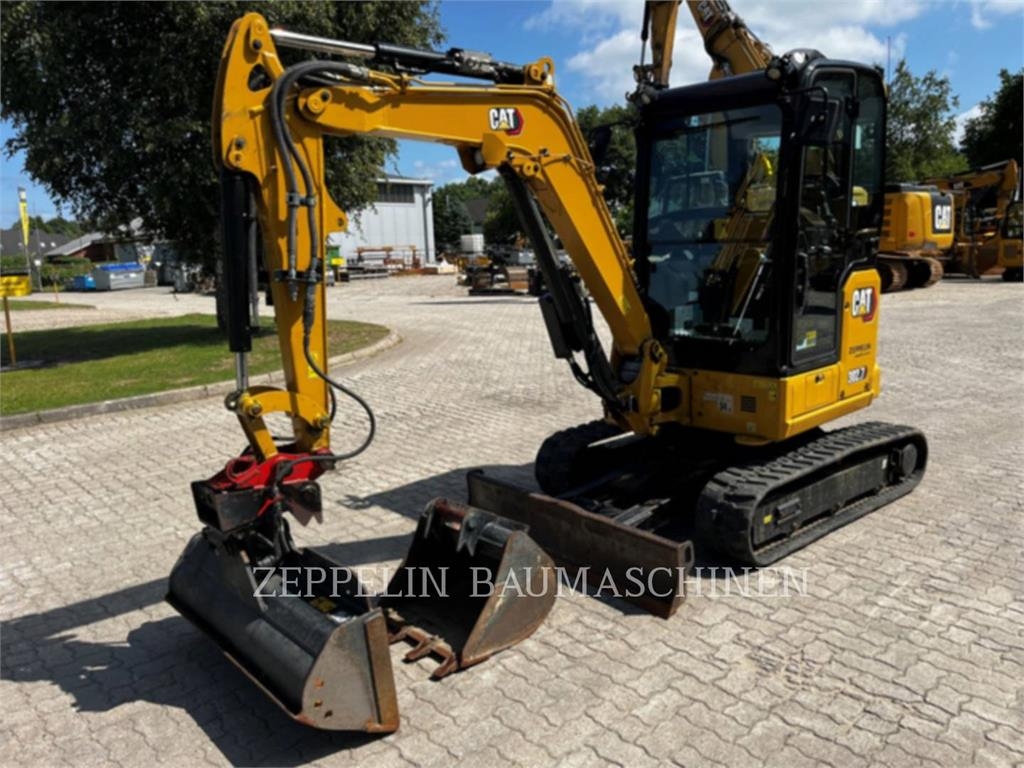 Pelle sur chenilles Caterpillar 302.7CR-07 — occasion 2022, 1 167 h