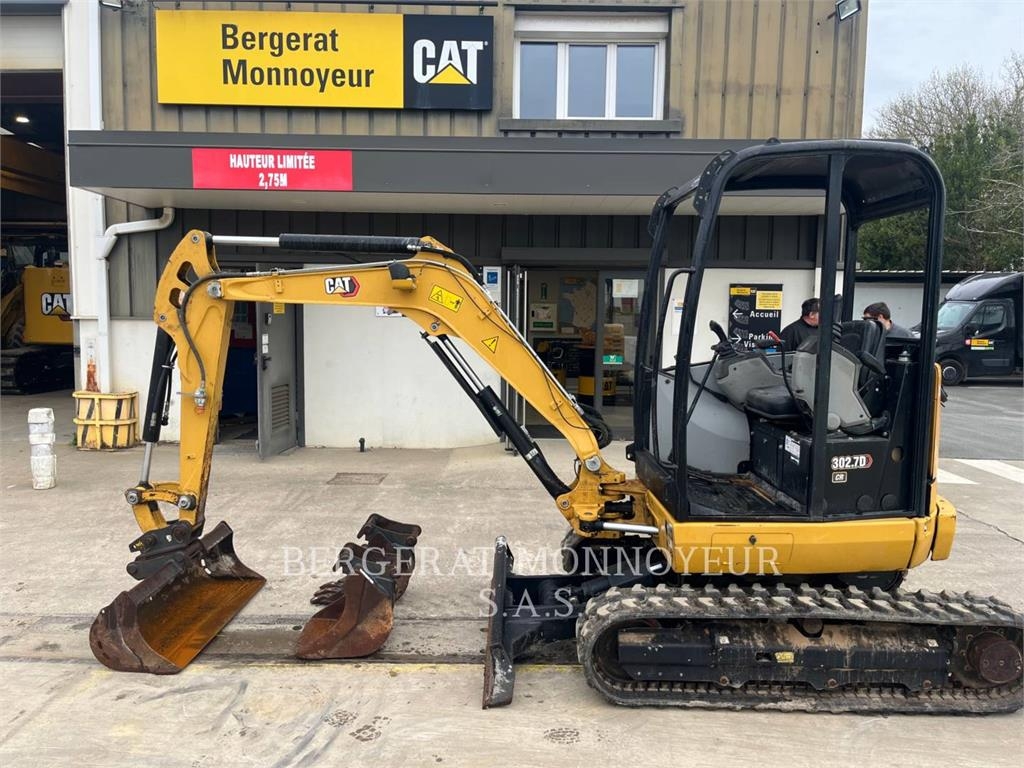 CAT 302.7D CR