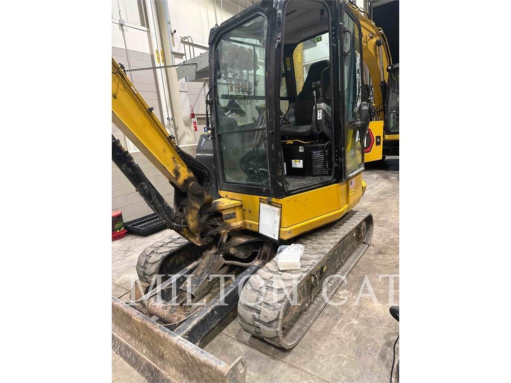 CAT 304
