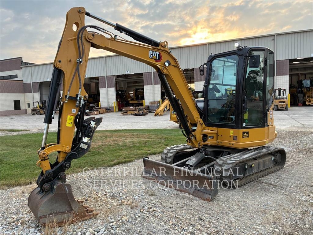 Pelle sur chenilles Caterpillar 304-07 — occasion 2025, 448 h