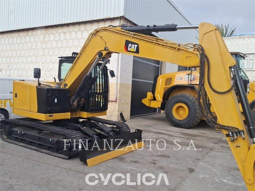 Pelle sur chenilles Caterpillar 310 — occasion 2019, 4 546 h