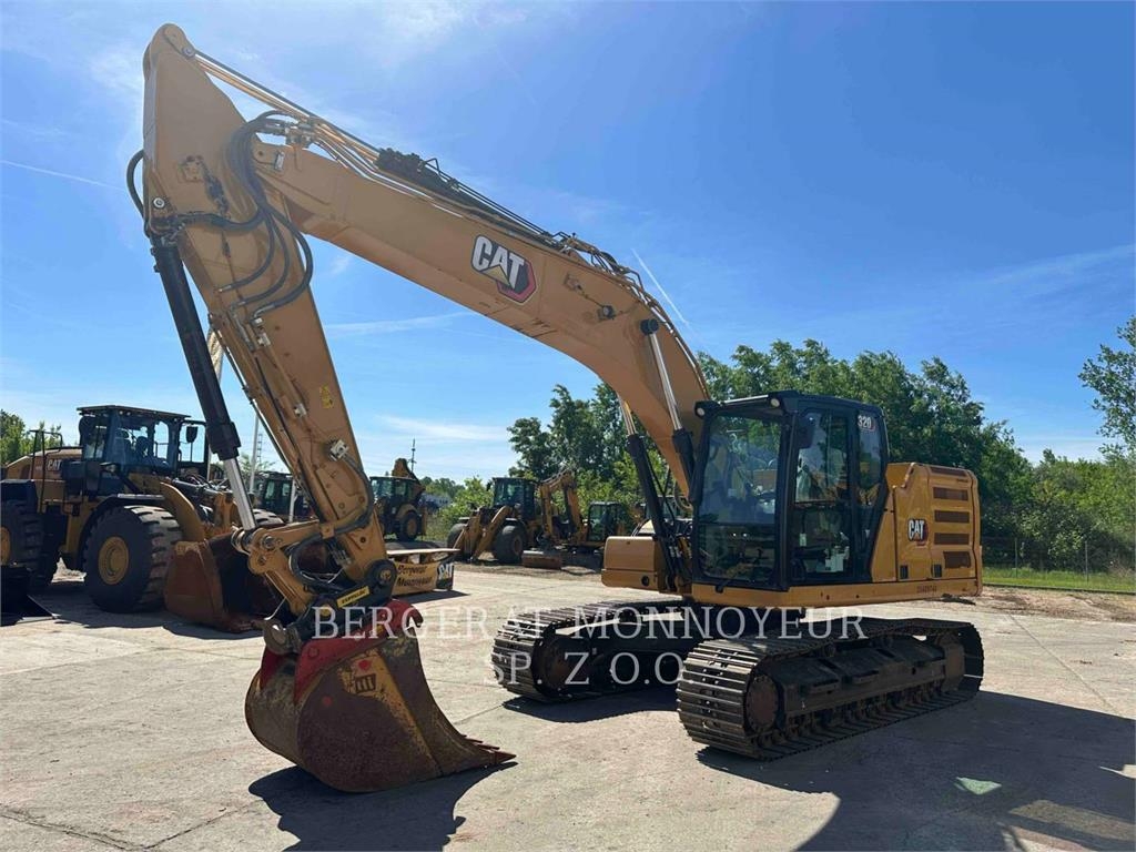 CAT 320