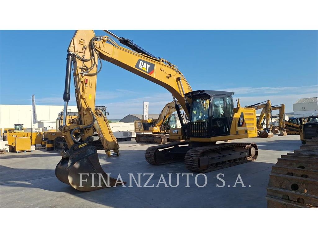 CAT 320