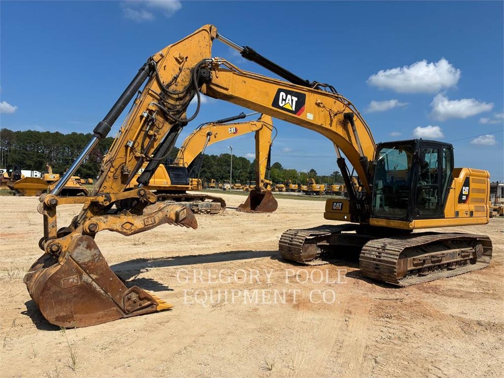 Pelle sur chenilles Caterpillar 32007 — occasion 2018, 5 854 h