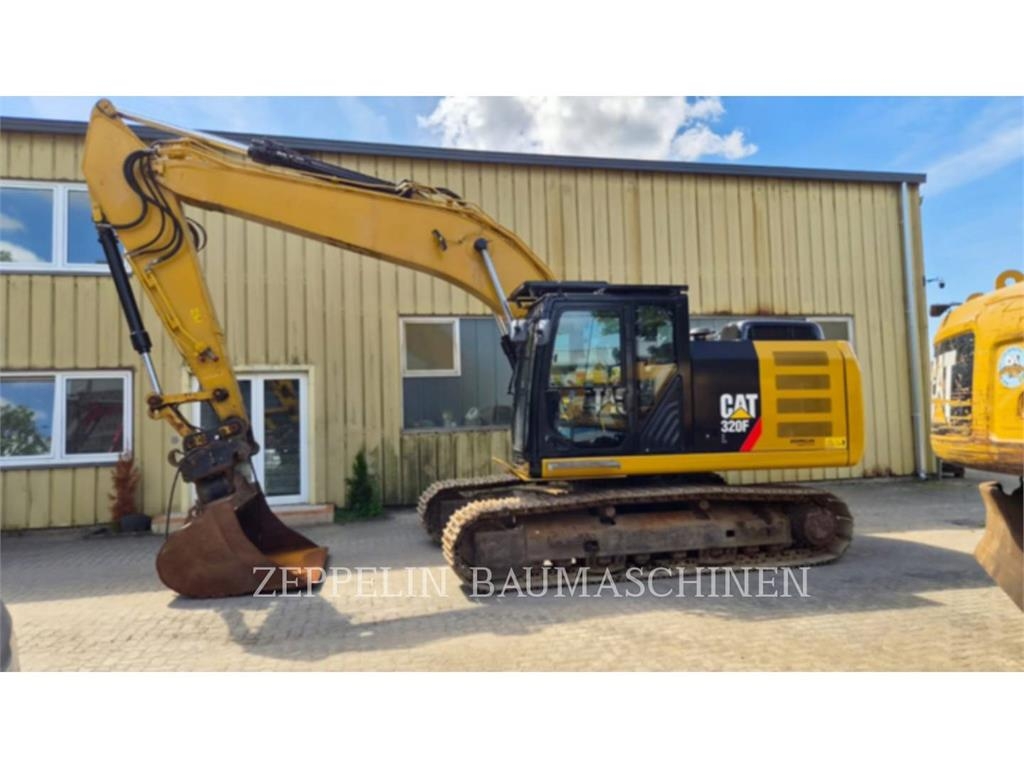 Pelle sur chenilles Caterpillar 320FL — occasion 2017, 6 540 h