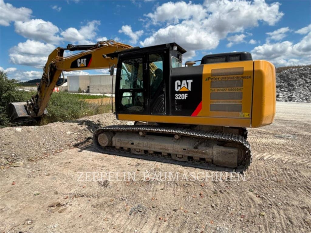 Pelle sur chenilles Caterpillar 320FL — occasion 2017, 8 513 h