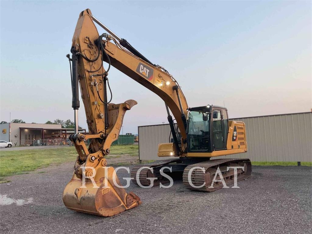 CAT 323 9T