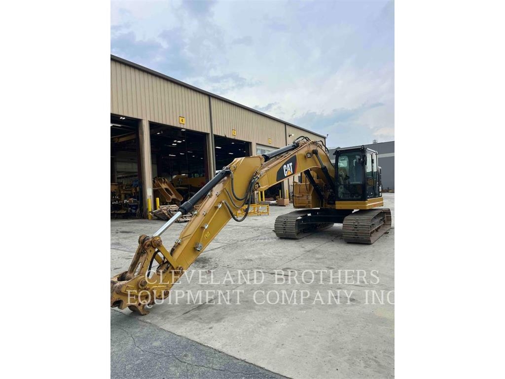Pelle sur chenilles Caterpillar 325F — occasion 2019, 4 131 h